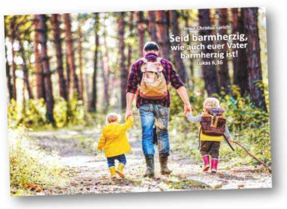 Poster DIN A3 Jahreslosung 2021: Vater auf Wanderung m.s. Kindern